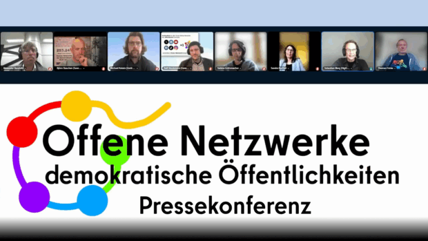 Text: Offene Netzwerke und demokratische Öffentlichkeiten – Pressekonferenz mit dem Bündnis-Logo Darüber Thumbnails der Teilnehmer